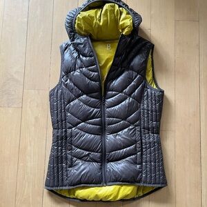 Light weight packable vest.